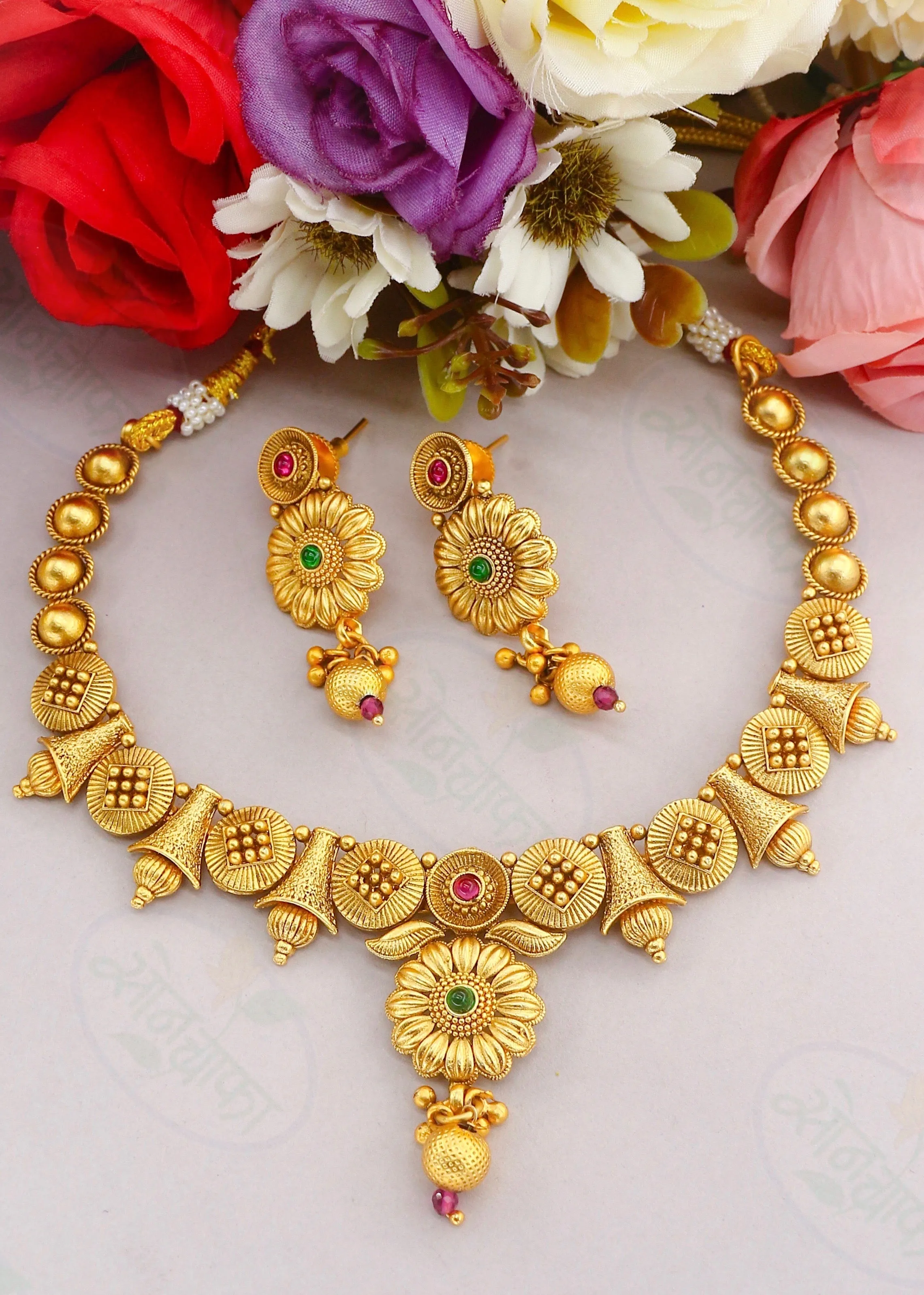 EXQUISITE RAJWADI NECKLACE