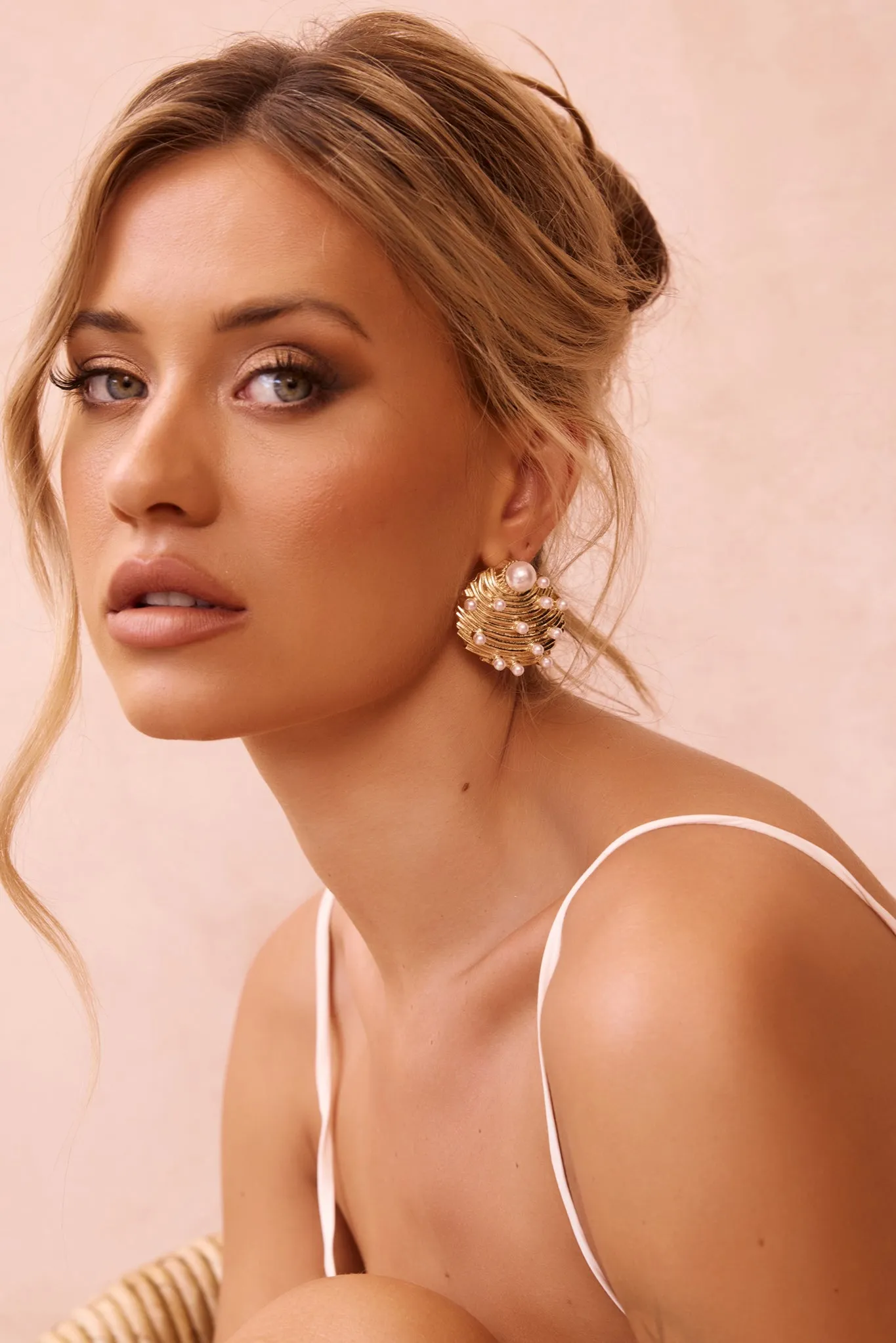 Hello Gorgeous Earrings - Gold