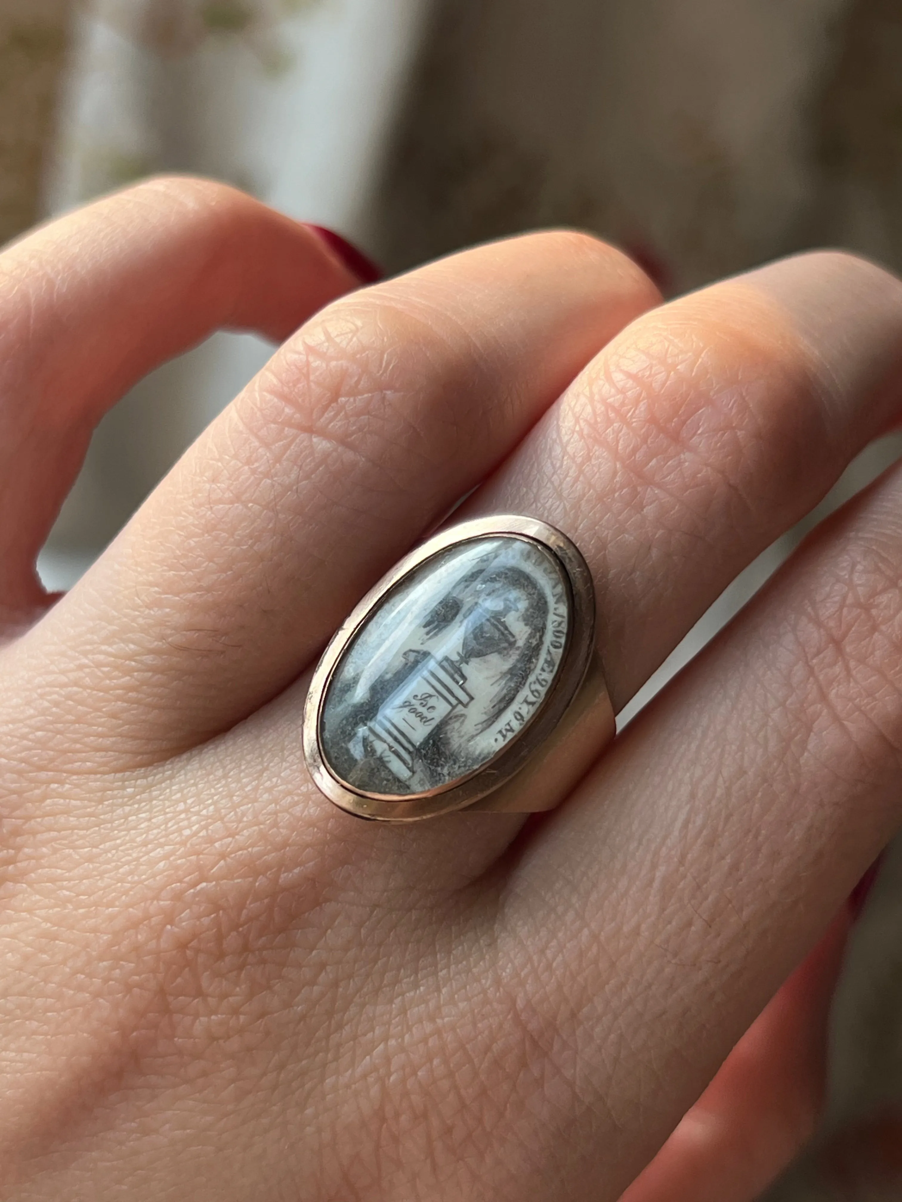 **HOLD FOR O**Mint in Box Georgian Memorial Ring Circa 1800