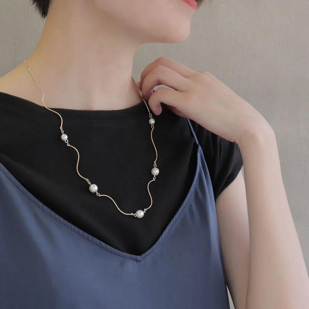 Pearl Wavy Long Necklace