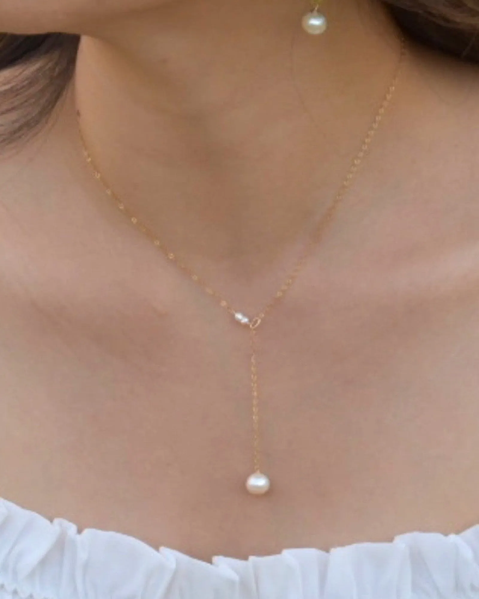 Pearl Y Necklace