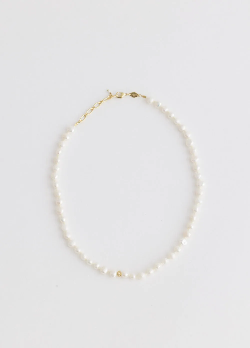 Petit Stellar Pearly Necklace