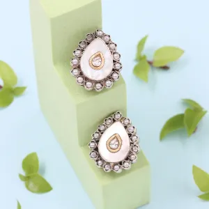 Refined Beauty: Silver Handmade Stud Earrings