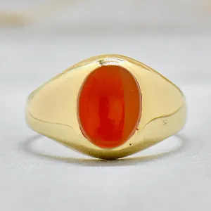 Vintage 1960s 9ct Yellow Gold Carnelian Small Signet Ring